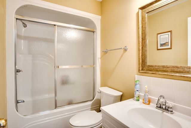 82 Avisco Road, Robbinsville, NC 28771