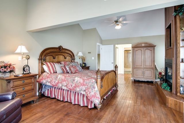 82 Avisco Road, Robbinsville, NC 28771