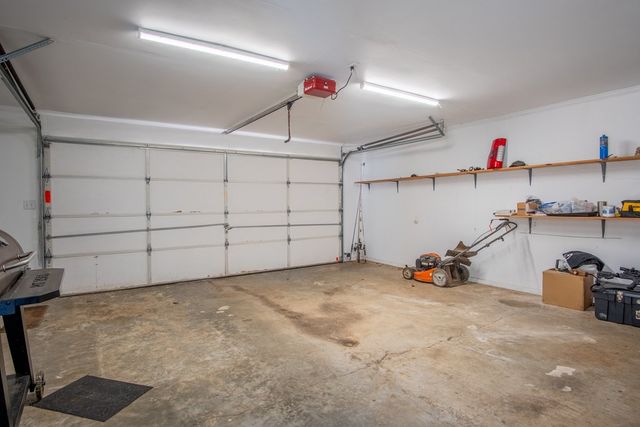 82 Avisco Road, Robbinsville, NC 28771