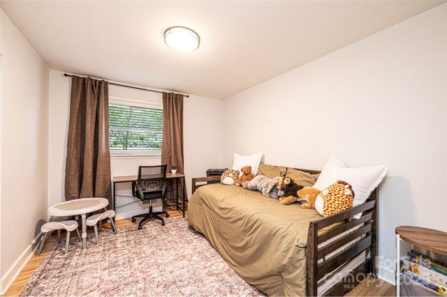 464 23rd Avenue Drive NE, Hickory, NC 28601