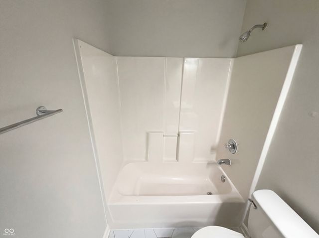 3211 Waterloo Circle, Indianapolis, IN 46268