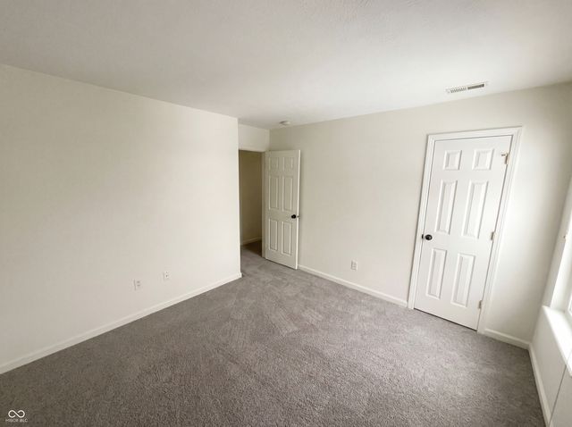 3211 Waterloo Circle, Indianapolis, IN 46268