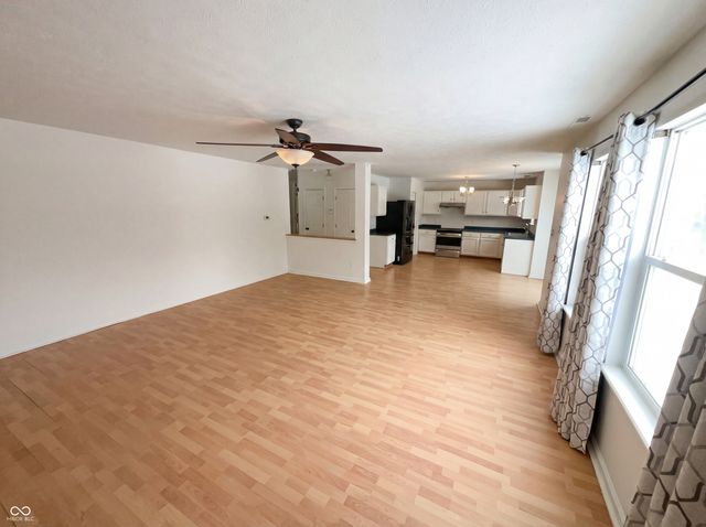 3211 Waterloo Circle, Indianapolis, IN 46268