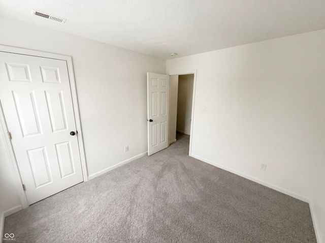 3211 Waterloo Circle, Indianapolis, IN 46268