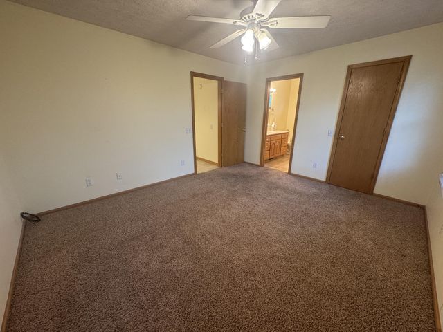 412 Kadee Drive, Crane, MO 65633