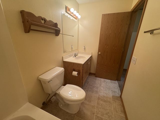 412 Kadee Drive, Crane, MO 65633