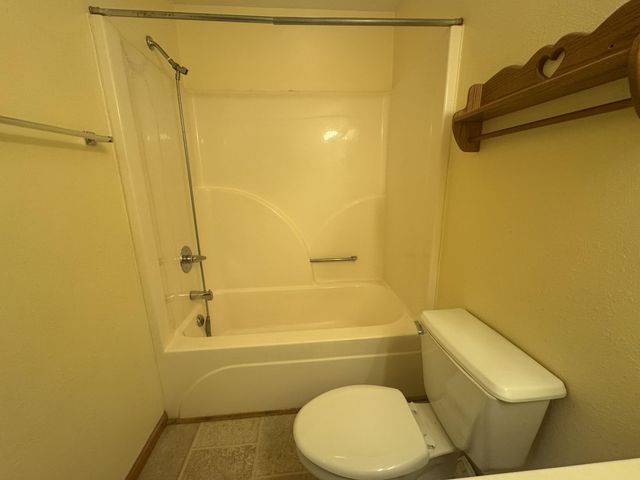 412 Kadee Drive, Crane, MO 65633