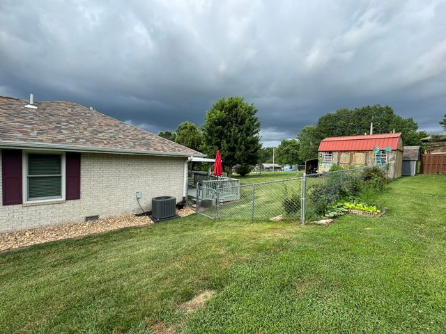 412 Kadee Drive, Crane, MO 65633