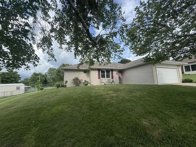 412 Kadee Drive, Crane, MO 65633