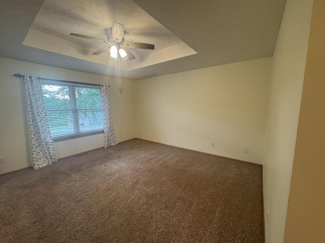 412 Kadee Drive, Crane, MO 65633