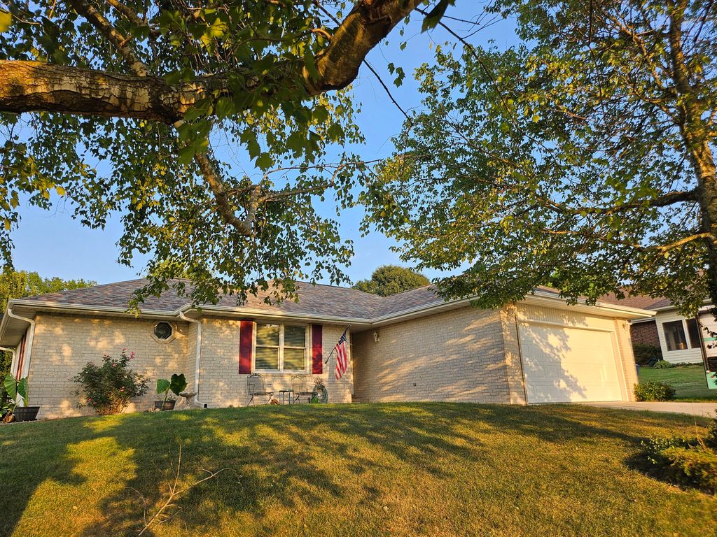 412 Kadee Drive, Crane, MO 65633