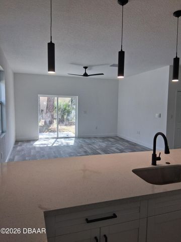 1621 Illinois Street, Daytona Beach, FL 32114