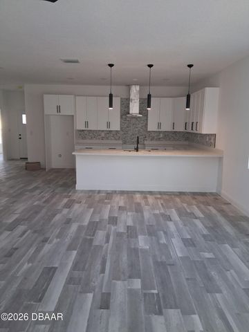 1621 Illinois Street, Daytona Beach, FL 32114