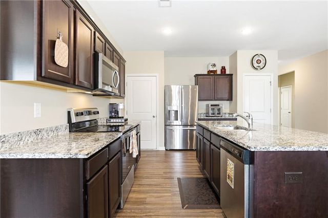 194 Meriwether Lane, Villa Rica, GA 30180