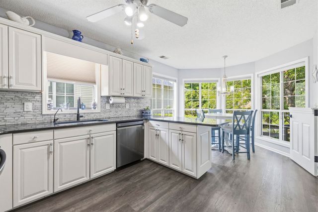 2488 Glen Dr., Little River, SC 29566