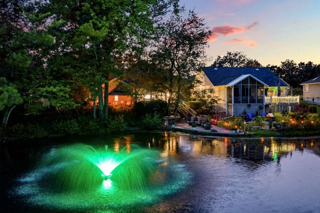 2488 Glen Dr., Little River, SC 29566