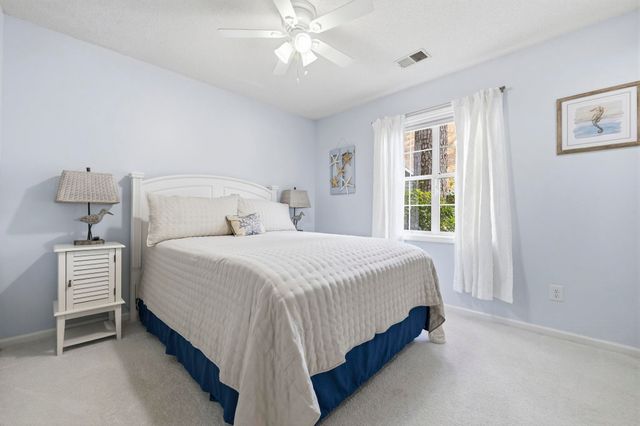 2488 Glen Dr., Little River, SC 29566