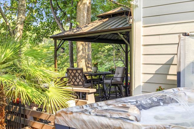 2488 Glen Dr., Little River, SC 29566