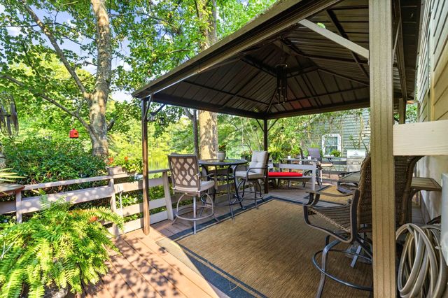 2488 Glen Dr., Little River, SC 29566