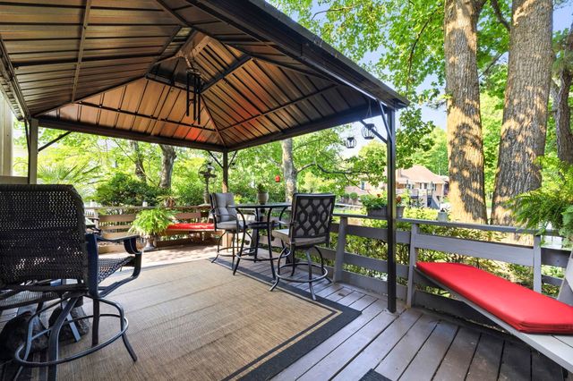 2488 Glen Dr., Little River, SC 29566