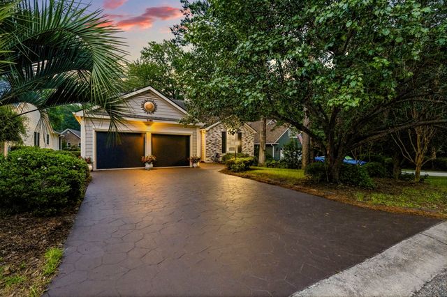 2488 Glen Dr., Little River, SC 29566