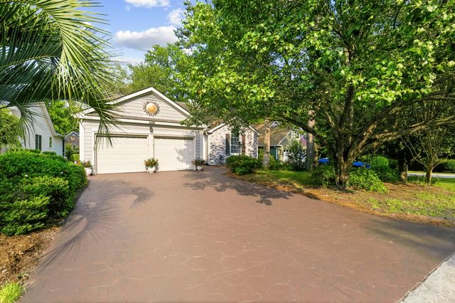2488 Glen Dr., Little River, SC 29566