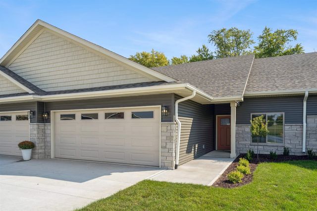 1789-3 Golf Course Boulevard, Independence, IA 50644