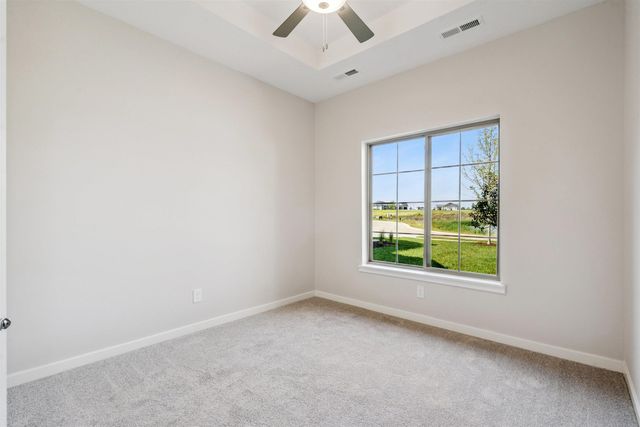 1789-3 Golf Course Boulevard, Independence, IA 50644