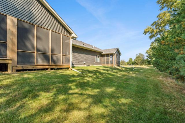 1789-3 Golf Course Boulevard, Independence, IA 50644