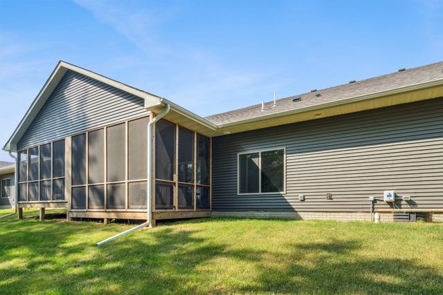 1789-3 Golf Course Boulevard, Independence, IA 50644