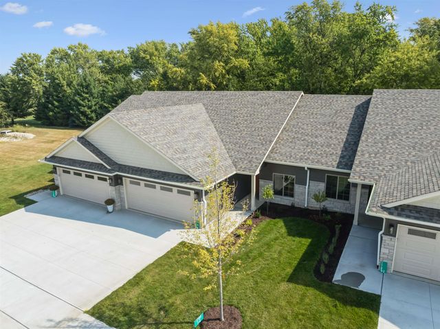 1789-3 Golf Course Boulevard, Independence, IA 50644