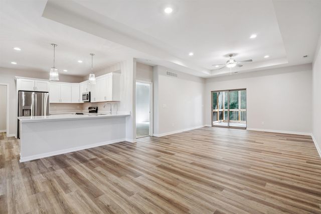 1789-3 Golf Course Boulevard, Independence, IA 50644