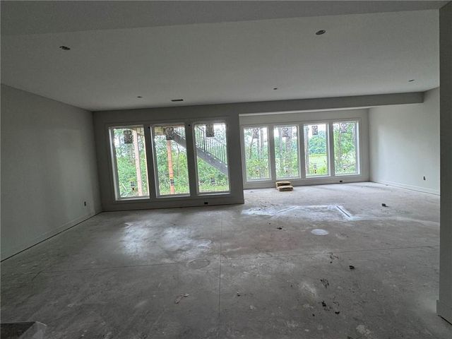1945 Longview Drive, Liberty, MO 64068