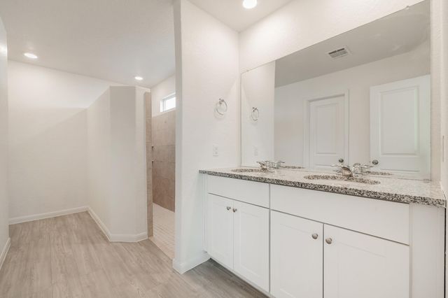 1949 Redstart, New Braunfels, TX 78130