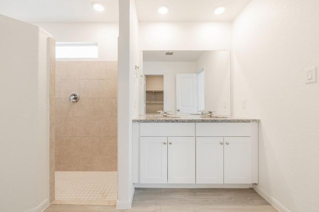 1949 Redstart, New Braunfels, TX 78130