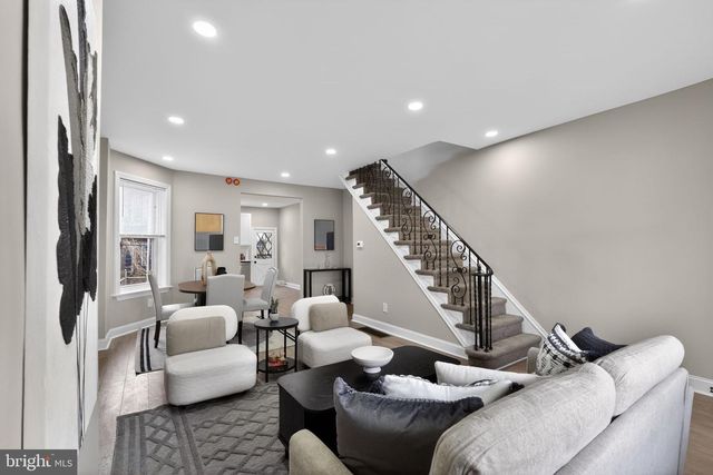 434 W EARLHAM TER, Philadelphia, PA 19144