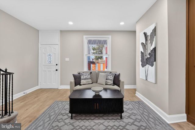 434 W EARLHAM TER, Philadelphia, PA 19144