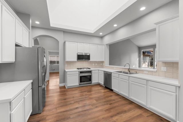 35 Valley Mead Place, The Woodlands, TX 77384