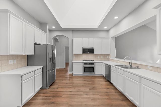 35 Valley Mead Place, The Woodlands, TX 77384