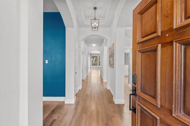 35 Valley Mead Place, The Woodlands, TX 77384