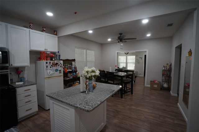 2115 Reuter Avenue, Waco, TX 76708