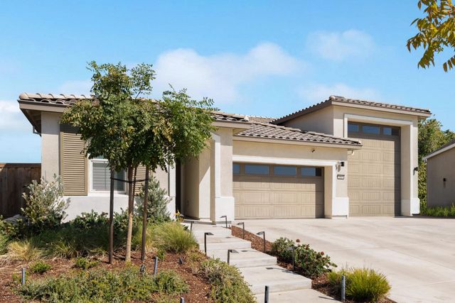 4860 Zinfest Ln, Roseville, CA 95747
