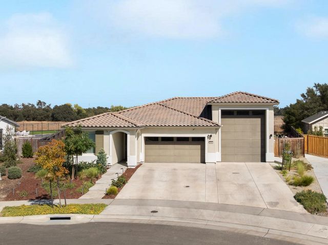 4860 Zinfest Ln, Roseville, CA 95747