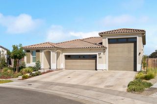 4860 Zinfest Ln, Roseville, CA 95747