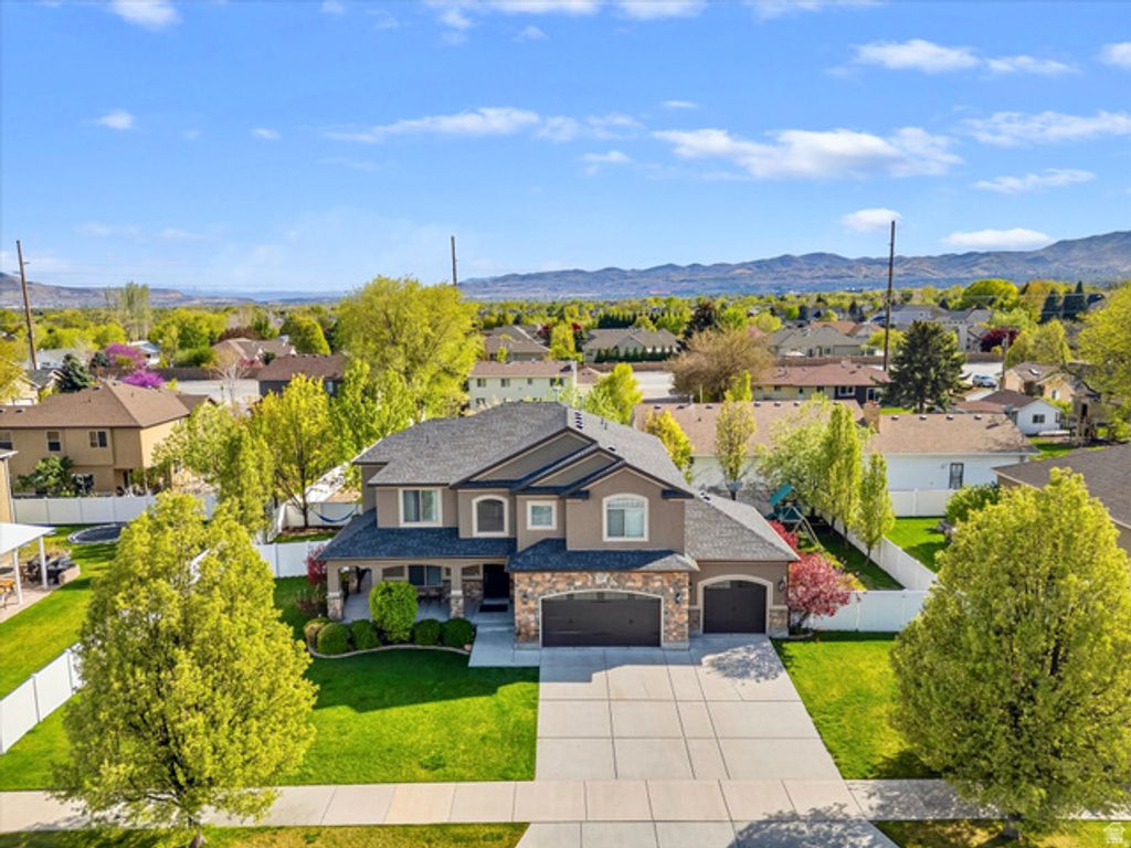 3257 W STOKER CV, South Jordan, UT 84095 — exterior