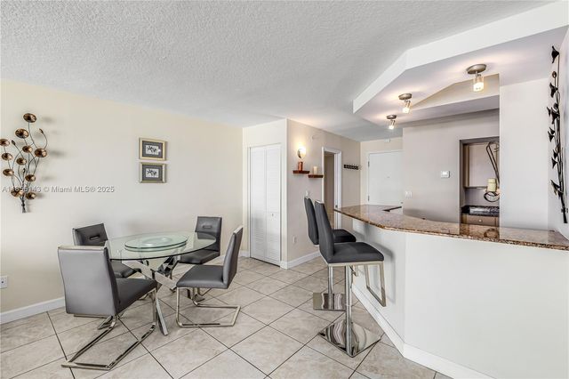 6917 Collins Ave 1608, Miami Beach, FL 33141