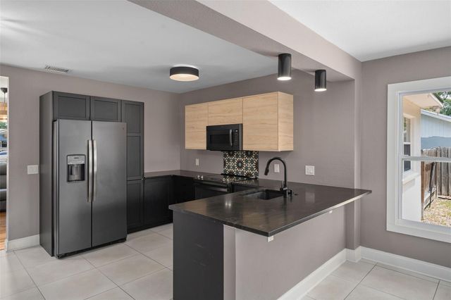 1007 E JEAN STREET, Tampa, FL 33604