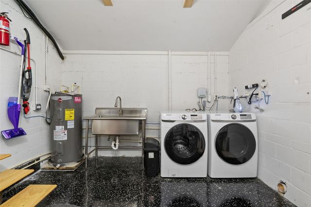 1007 E JEAN STREET, Tampa, FL 33604