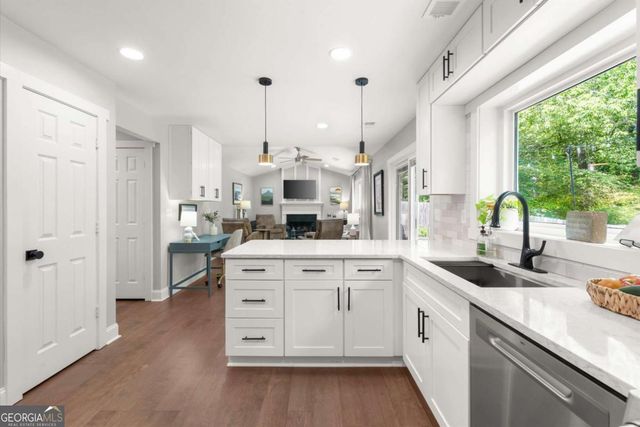 11890 Carriage Park Lane, Duluth, GA 30097