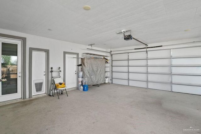 202 N 32nd Street, Hidalgo, TX 78539